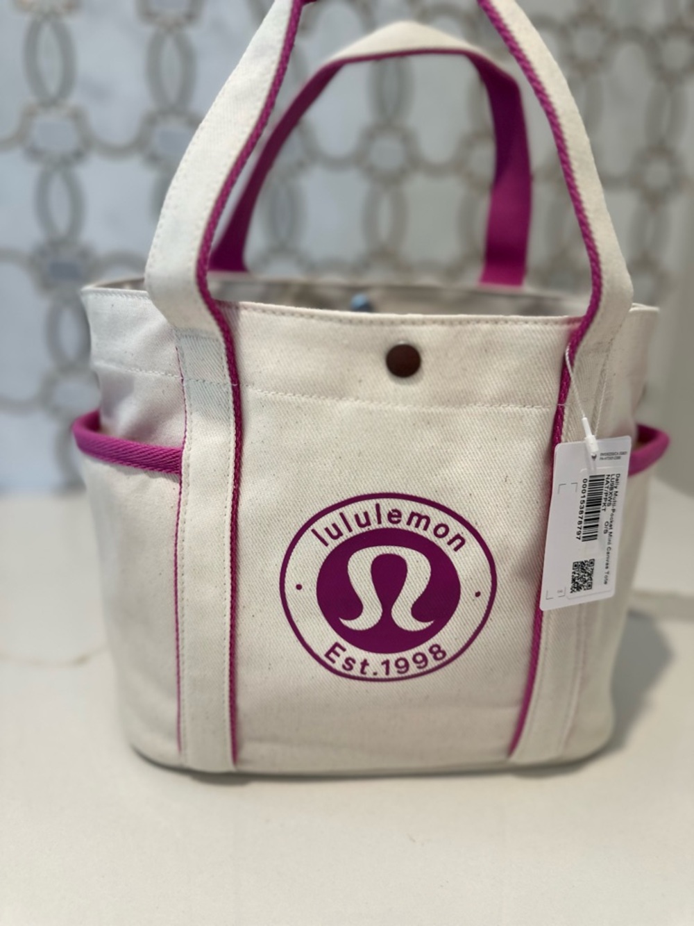 Lululemon Daily Multi-Pocket Mini Canvas Tote Bag 6.5L (Natural/Pow Pink Tone) - Picture 4 of 8